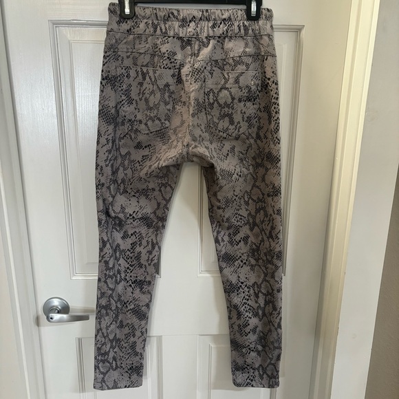Flog Ash Python Jogger Pants EUC - Picture 10 of 14